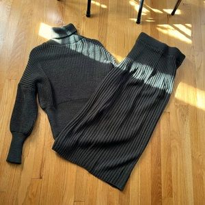 2 piece Sweater Set!